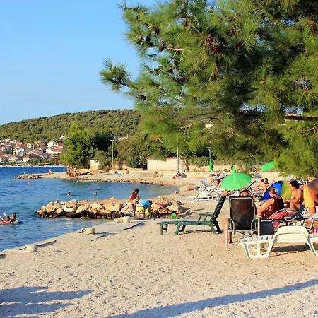 Apartment By The Sea - 15517