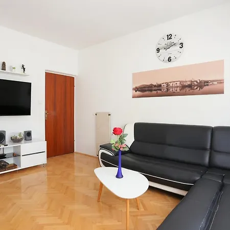 By The Sea - 15517 Apartment *